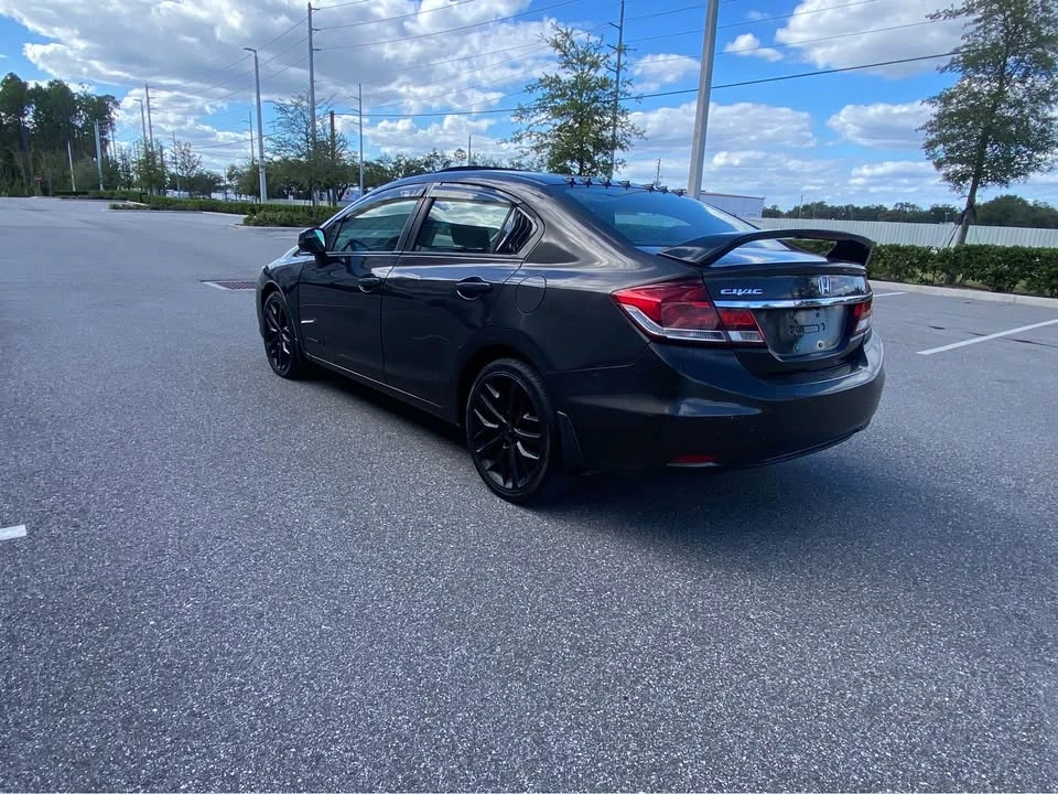 2013 Honda Civic 9th Gen - Image 7 of 20