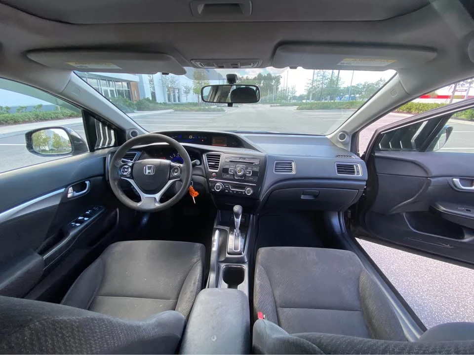 2013 Honda Civic 9th Gen - Image 9 of 20