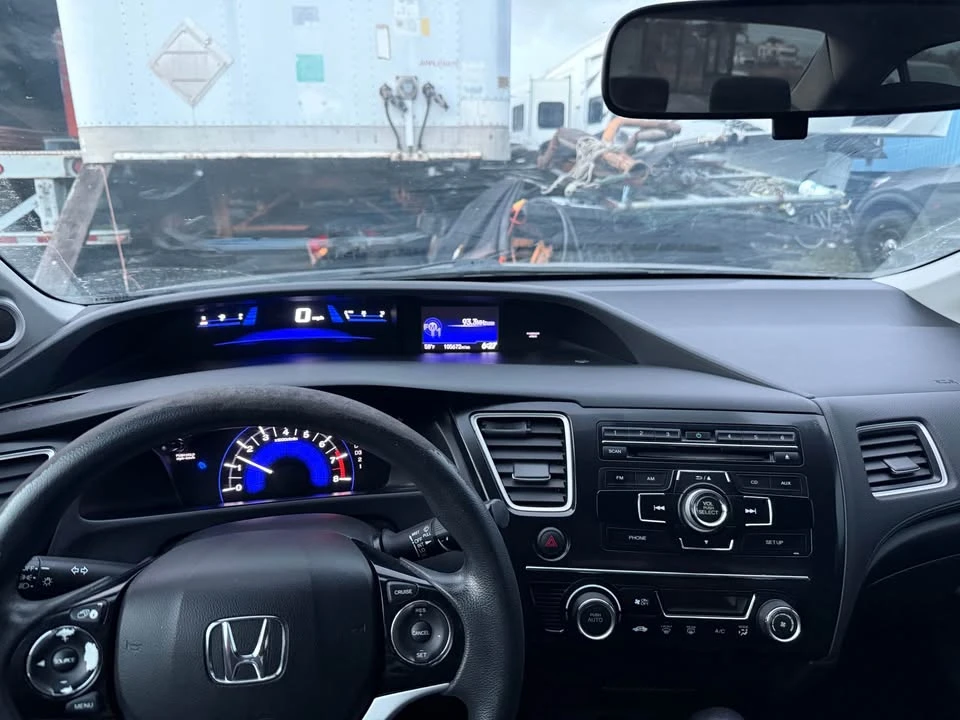 2013 Honda Civic 9th Gen - Image 6 of 8