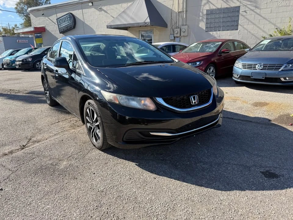 2013 Honda Civic 9th Gen - Image 3 of 12