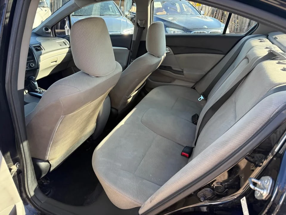 2013 Honda Civic 9th Gen - Image 10 of 12