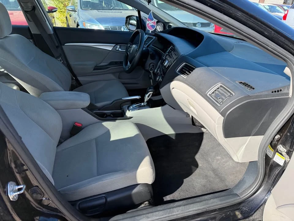 2013 Honda Civic 9th Gen - Image 4 of 12