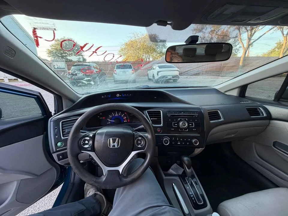 2013 Honda Civic 9th Gen - Image 5 of 7