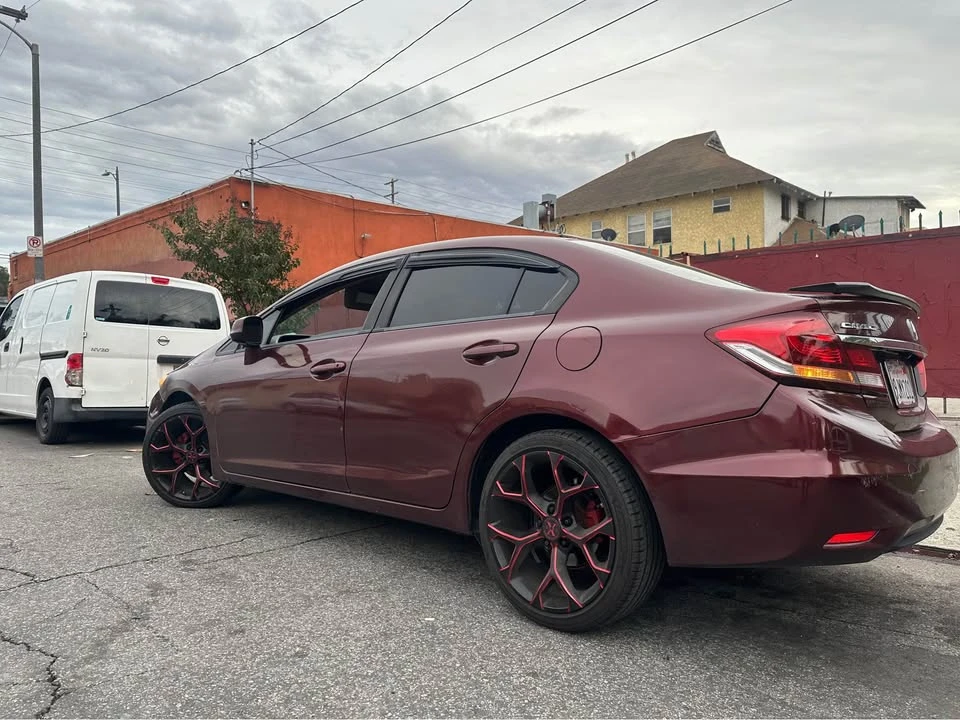 2013 Honda Civic 9th Gen - Image 2 of 7