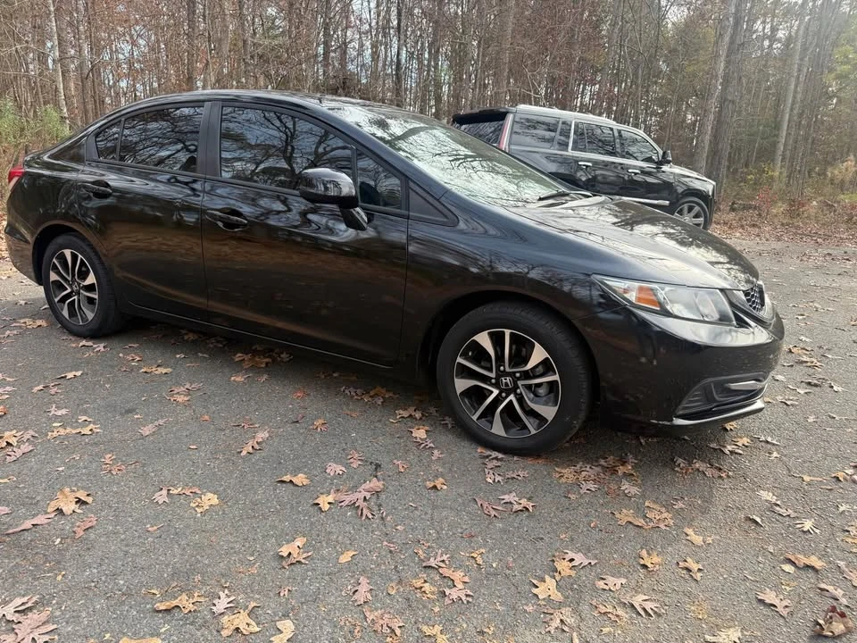 2013 Honda Civic 9th Gen - Image 7 of 13
