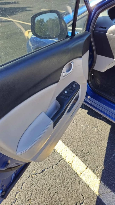 2013 Honda Civic 9th Gen - Image 9 of 12