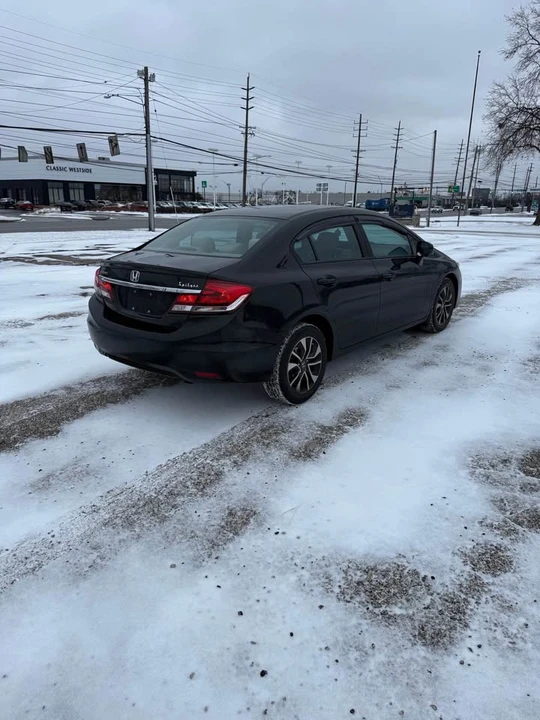 2013 Honda Civic 9th Gen - Image 5 of 10