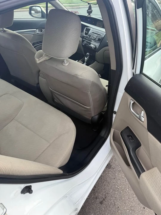2013 Honda Civic 9th Gen - Image 11 of 13