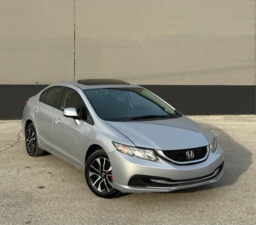 2013 Honda Civic 9th Gen - Image 15 of 19