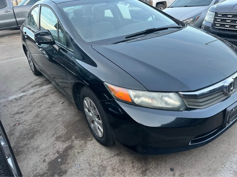2013 Honda Civic 9th Gen - Image 2 of 7