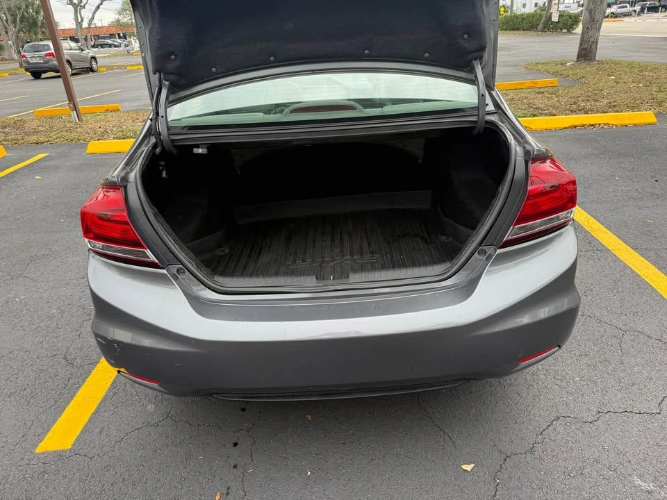 2013 Honda Civic 9th Gen - Image 9 of 12