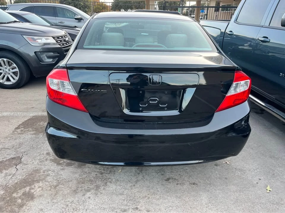 2013 Honda Civic 9th Gen - Image 4 of 7
