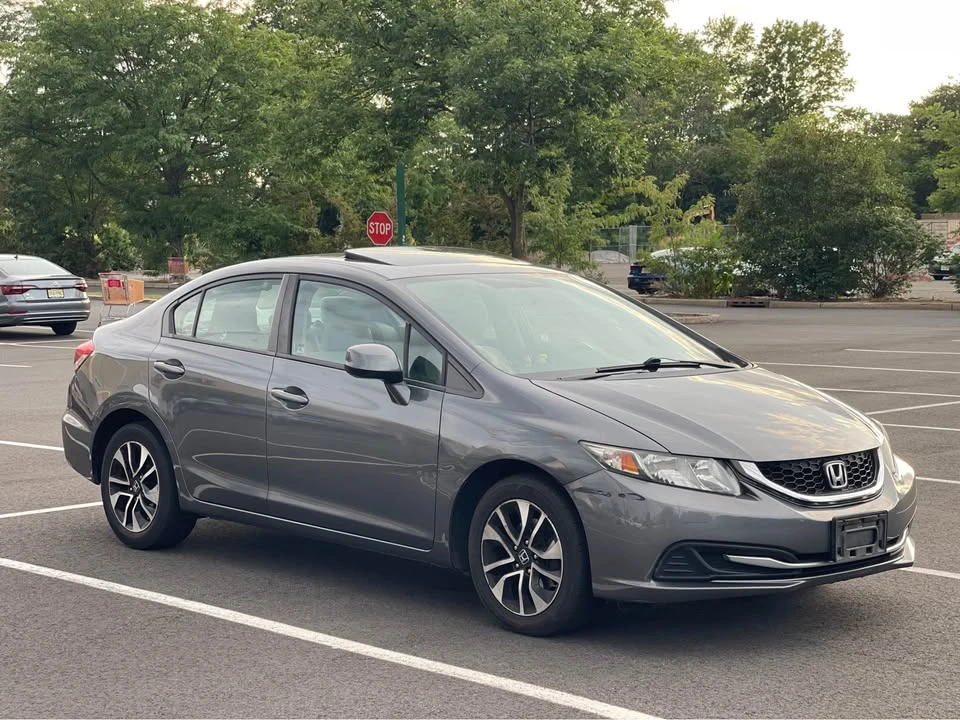 2013 Honda Civic 9th Gen - Image 4 of 14