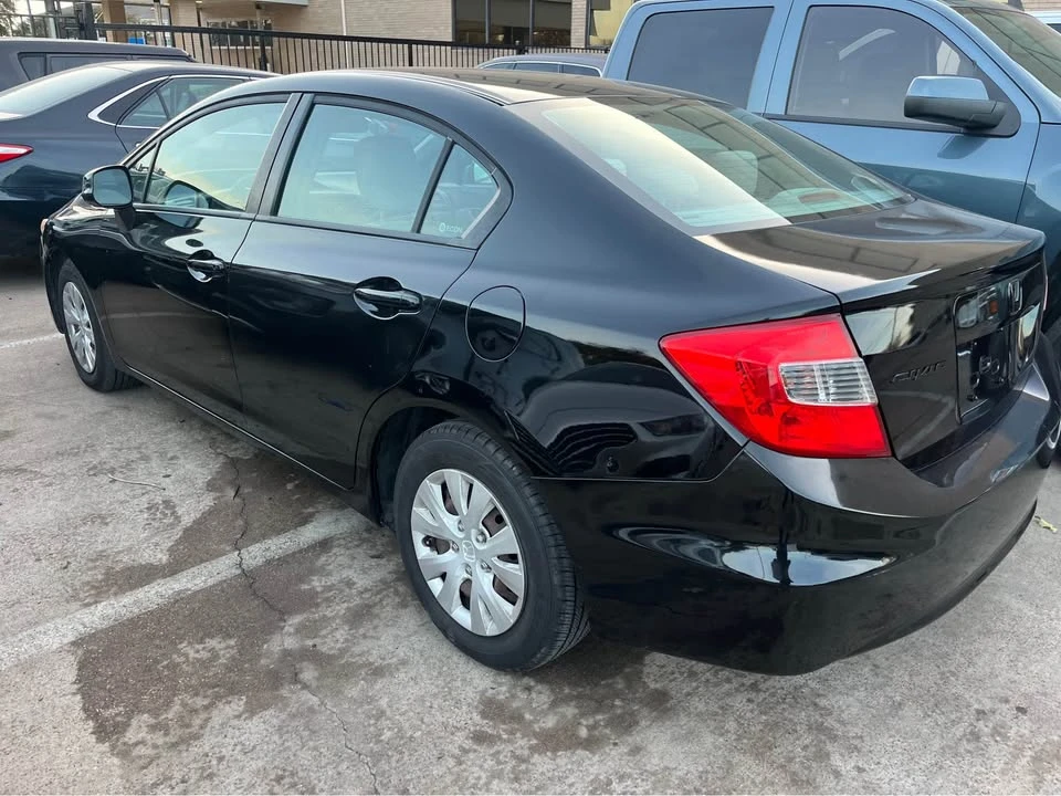2013 Honda Civic 9th Gen - Image 3 of 7
