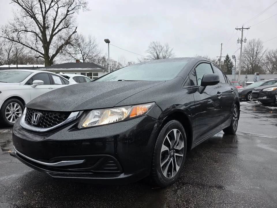 2013 Honda Civic 9th Gen - Image 3 of 14