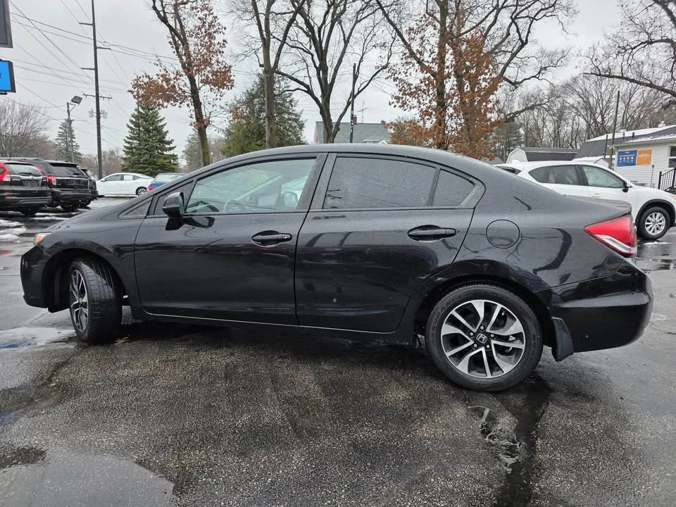 2013 Honda Civic 9th Gen - Image 4 of 14