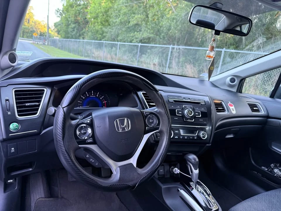 2013 Honda Civic 9th Gen - Image 19 of 20