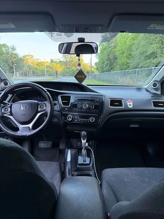 2013 Honda Civic 9th Gen - Image 7 of 20