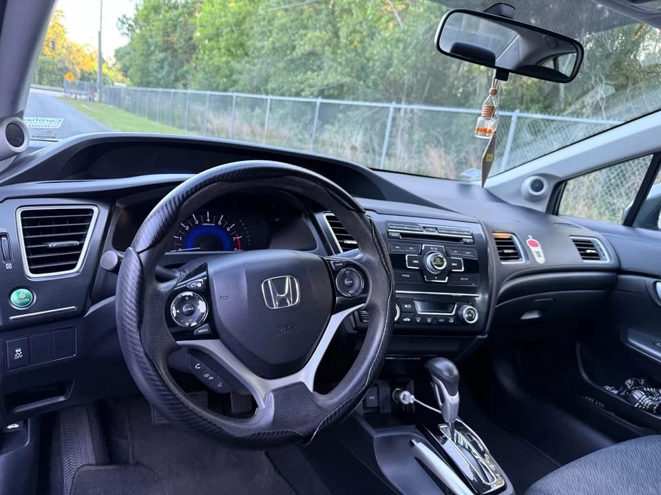 2013 Honda Civic 9th Gen - Image 6 of 20