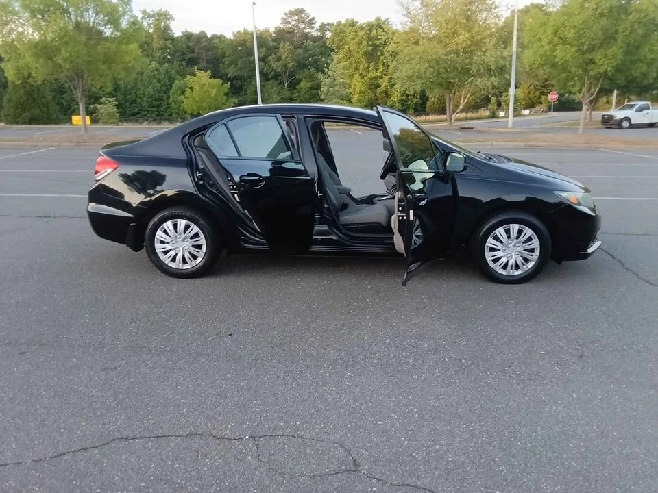 2013 Honda Civic 9th Gen - Image 20 of 20