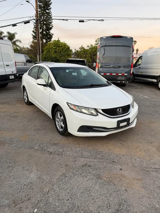 2013 Honda Civic 9th Gen - Image 3 of 12
