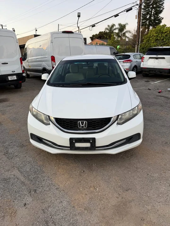 2013 Honda Civic 9th Gen - Image 2 of 12