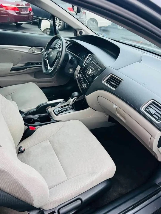 2013 Honda Civic 9th Gen - Image 5 of 7