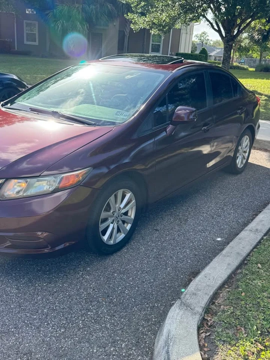 2013 Honda Civic 9th Gen - Image 3 of 5