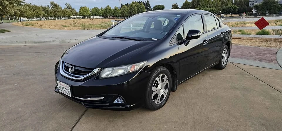2013 Honda Civic 9th Gen - Image 4 of 15