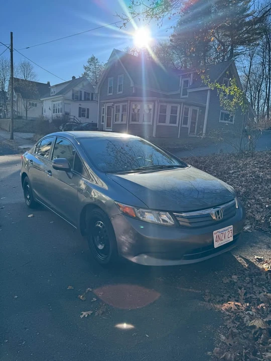 2013 Honda Civic 9th Gen - Image 2 of 6