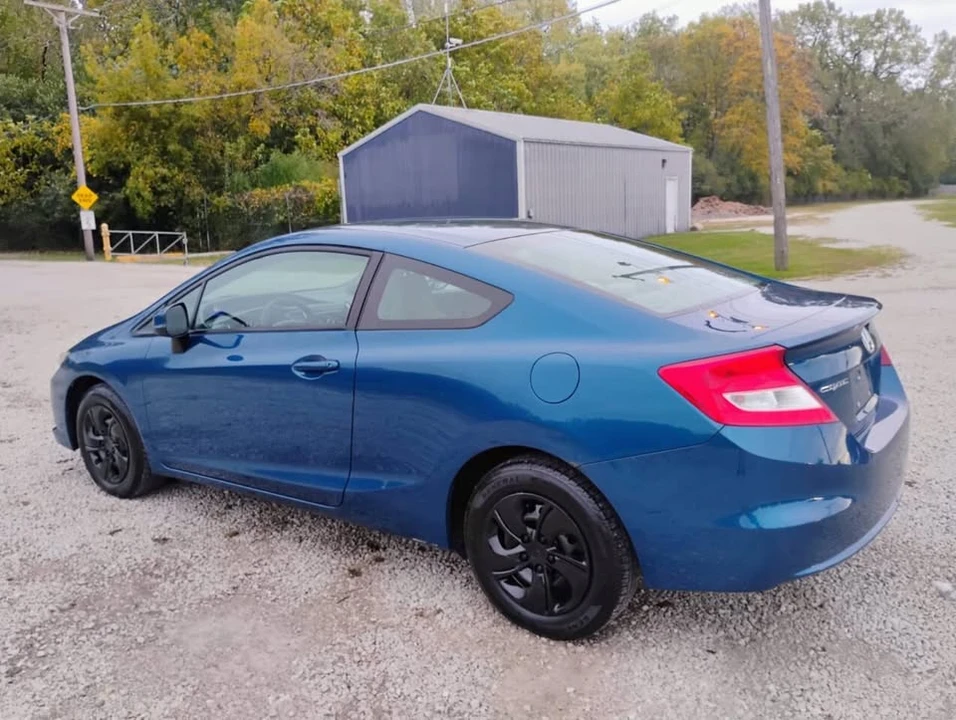 2013 Honda Civic 9th Gen - Image 4 of 10