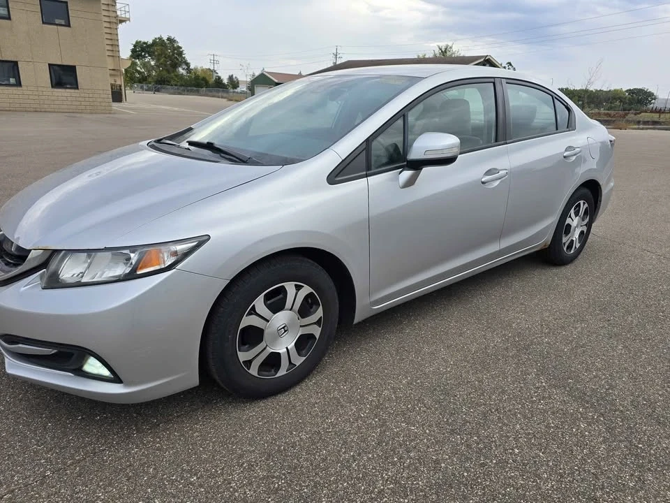 2013 Honda Civic 9th Gen - Image 10 of 19
