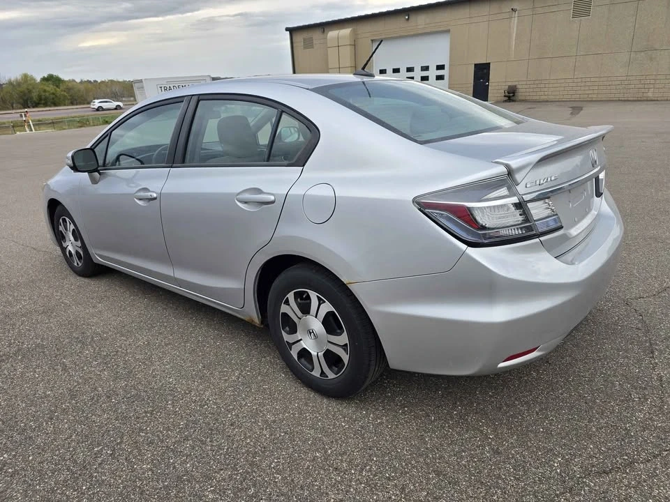 2013 Honda Civic 9th Gen - Image 9 of 19
