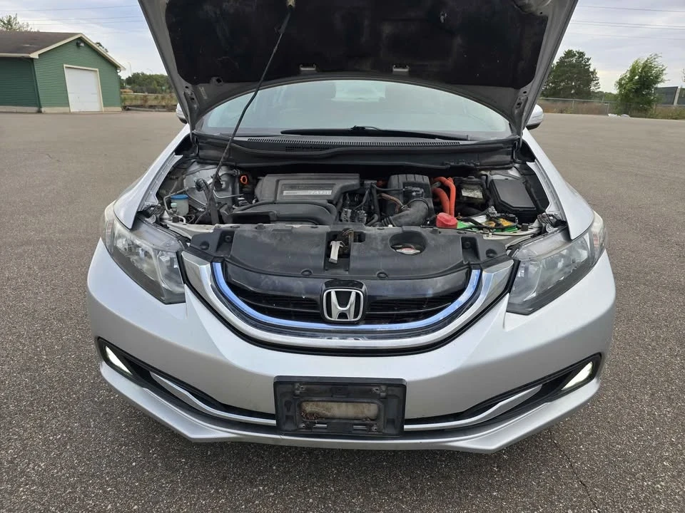 2013 Honda Civic 9th Gen - Image 2 of 19