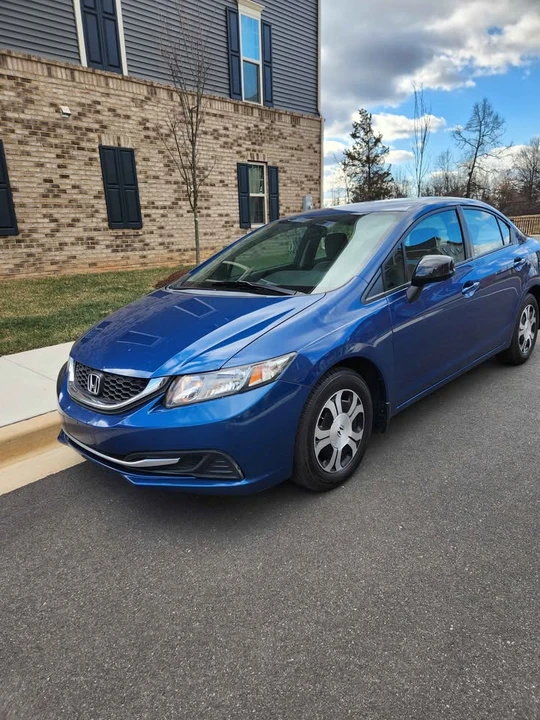 2013 Honda Civic 9th Gen - Image 2 of 13