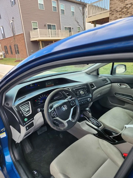 2013 Honda Civic 9th Gen - Image 7 of 13