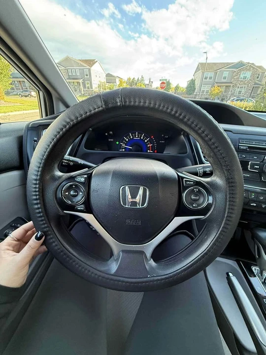 2013 Honda Civic 9th Gen - Image 7 of 18