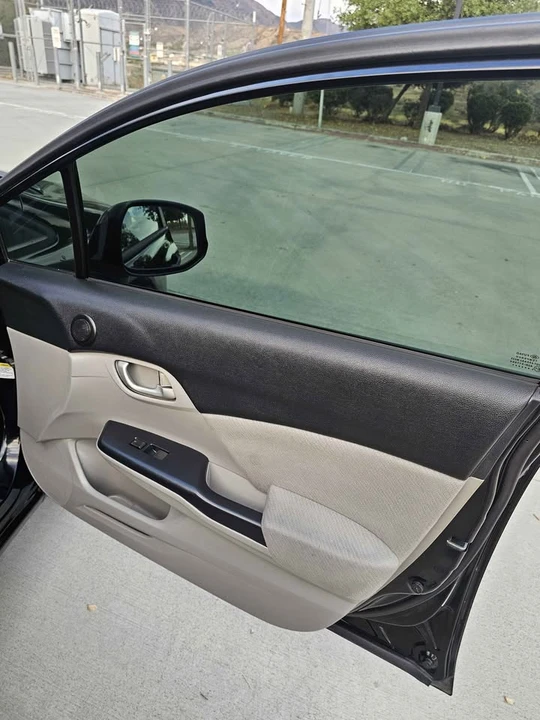 2013 Honda Civic 9th Gen - Image 15 of 20