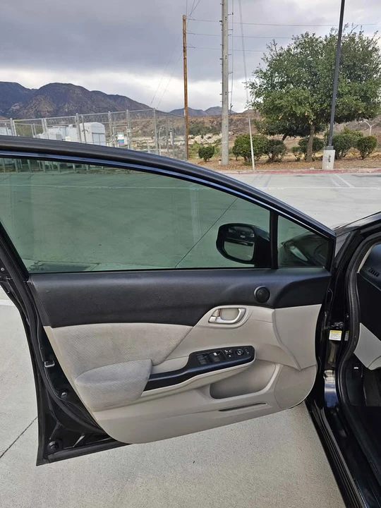 2013 Honda Civic 9th Gen - Image 14 of 20