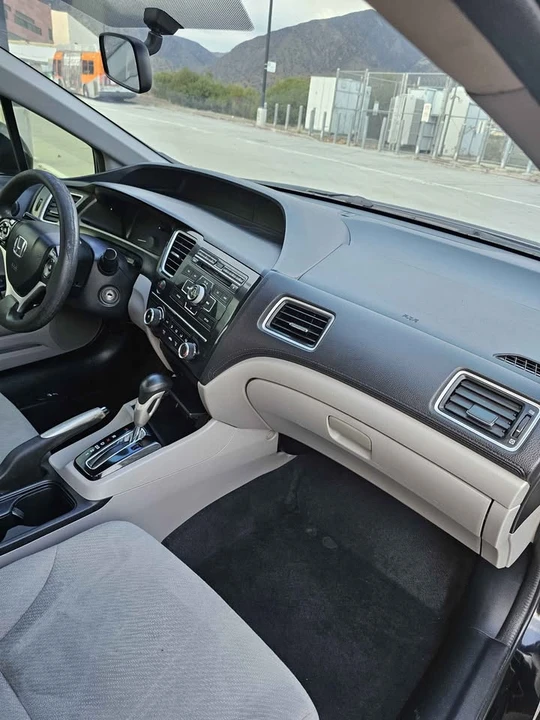 2013 Honda Civic 9th Gen - Image 17 of 20