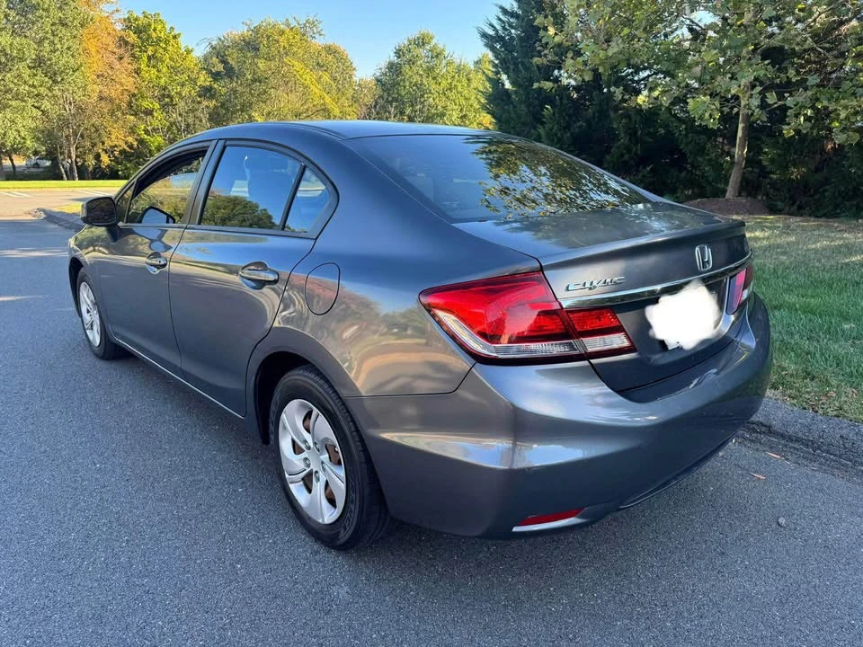 2013 Honda Civic 9th Gen - Image 3 of 11