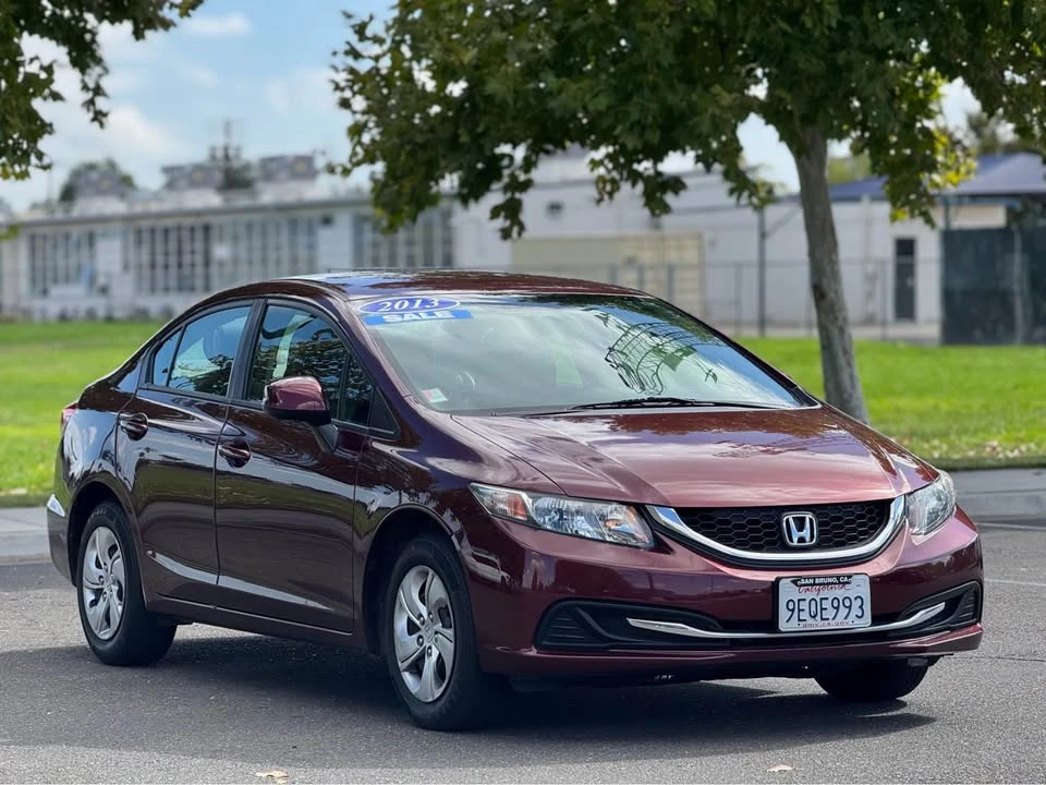 2013 Honda Civic 9th Gen - Image 3 of 20
