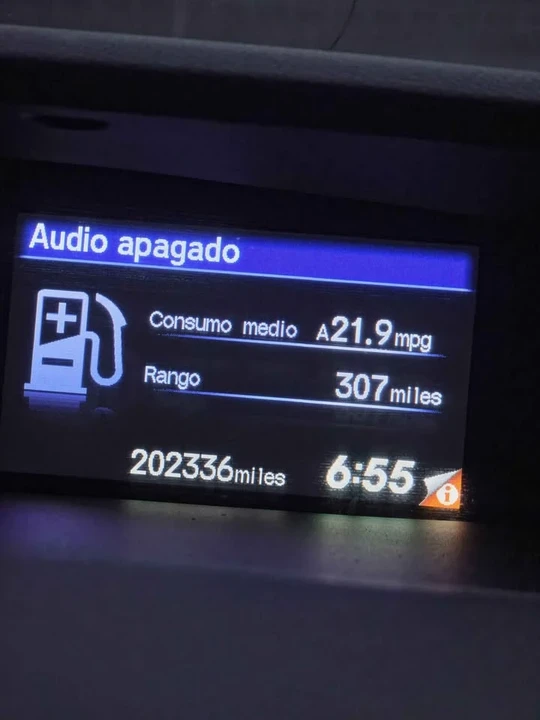 2013 Honda Civic 9th Gen - Image 8 of 13