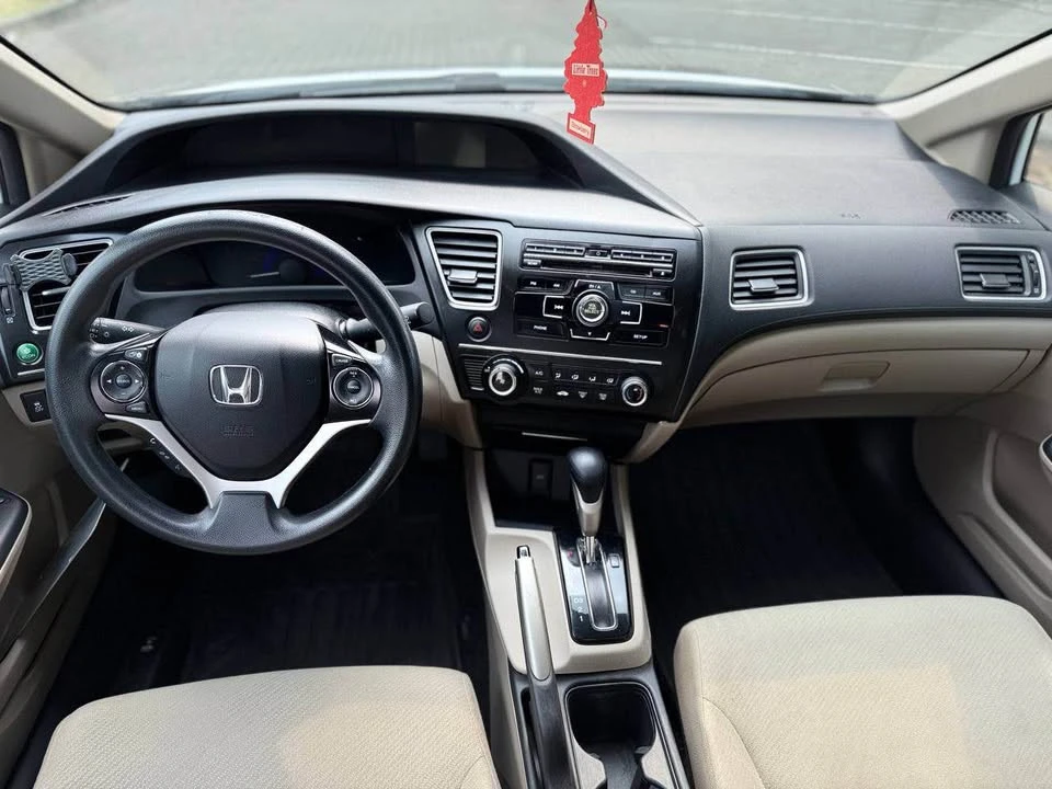 2013 Honda Civic 9th Gen - Image 7 of 9