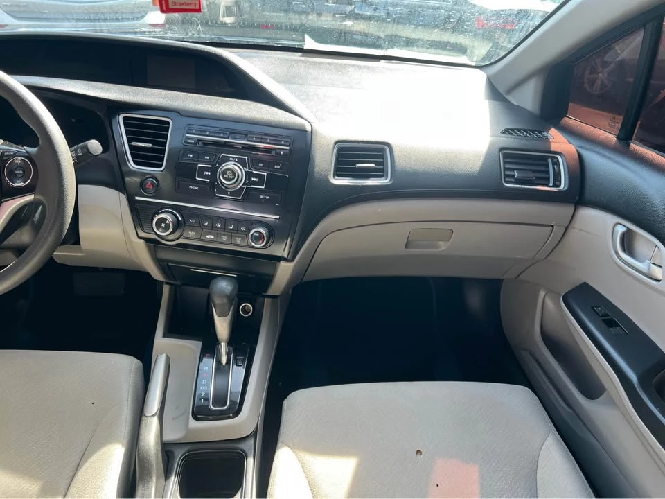 2013 Honda Civic 9th Gen - Image 8 of 14