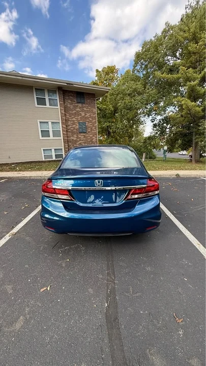 2013 Honda Civic 9th Gen - Image 4 of 8