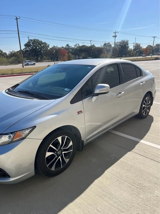 2013 Honda Civic 9th Gen - Image 4 of 6