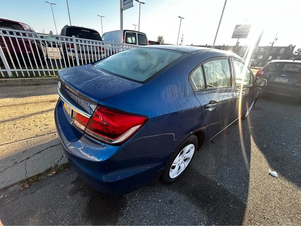 2013 Honda Civic 9th Gen - Image 4 of 15