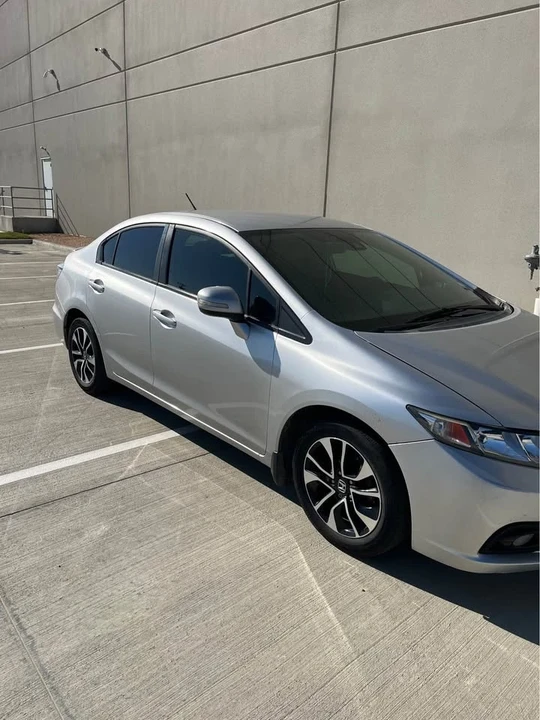 2013 Honda Civic 9th Gen - Image 2 of 6