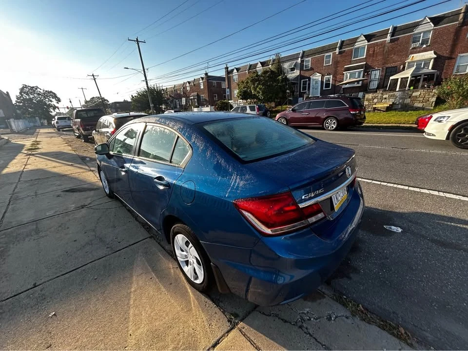 2013 Honda Civic 9th Gen - Image 7 of 15